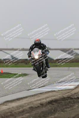 media/Nov-29-2025-TrackDaz (Sat) [[10ae2d9bce]]/A Group/Session 4 (Wheelie Bump)/